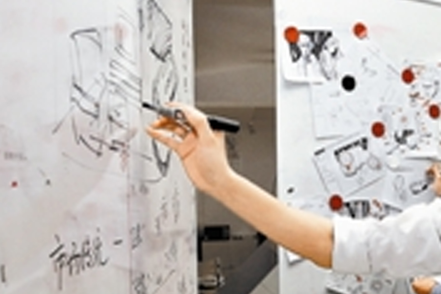 How to become an excellent industrial designer?